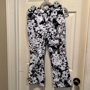 Elie ankle pull on pants